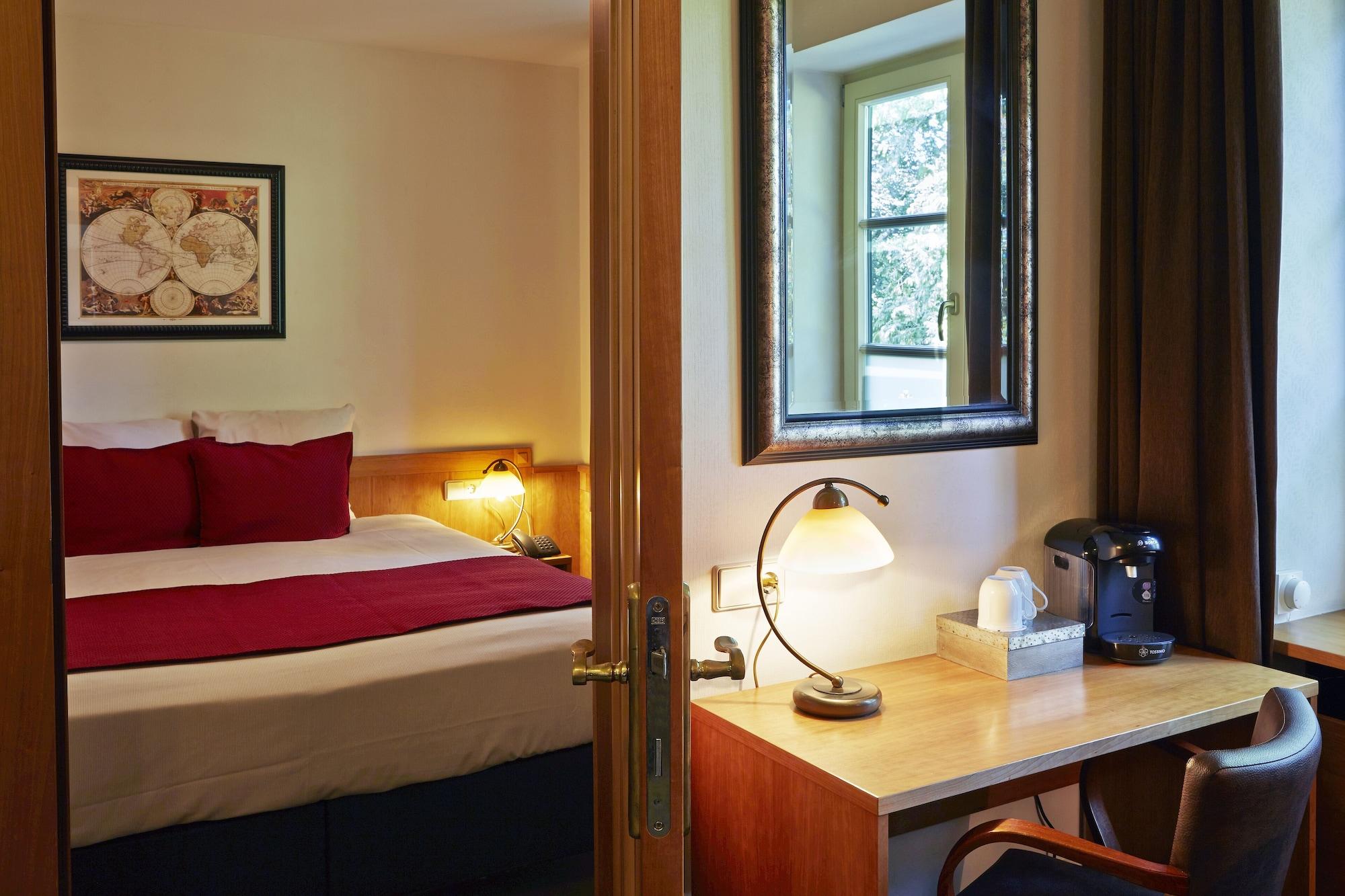Parkhotel Mastbosch Бреда Экстерьер фото